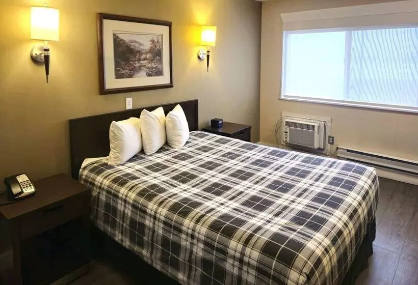 Szálloda Rodeway Inn & Suites