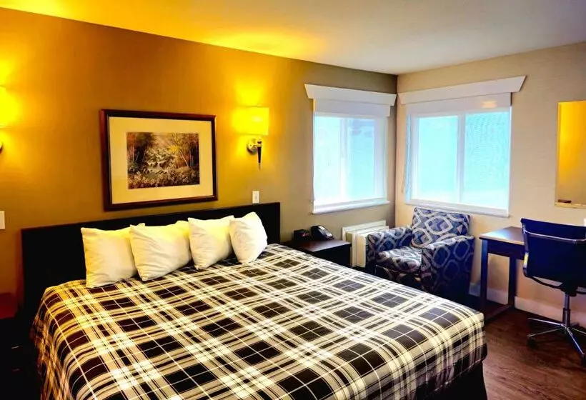 Szálloda Rodeway Inn & Suites