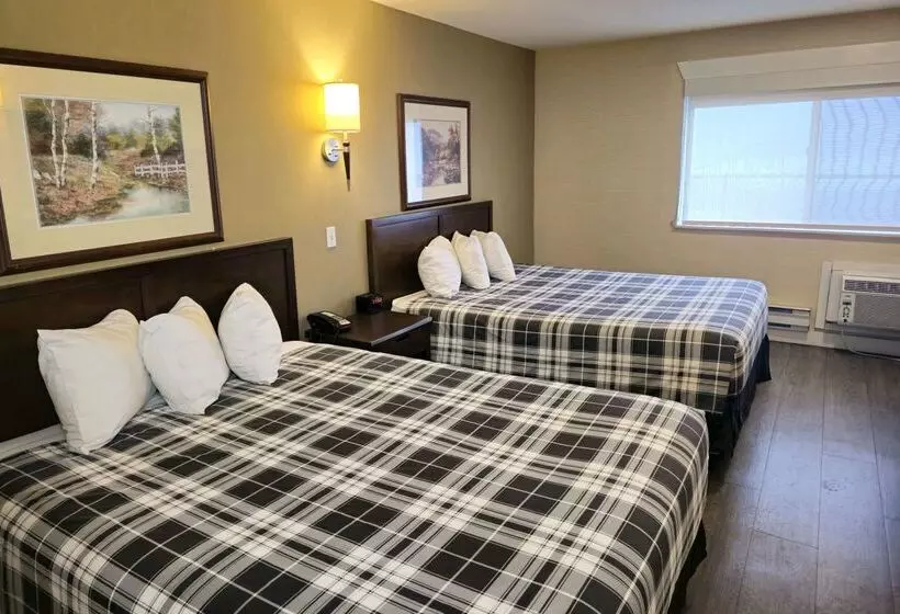 Szálloda Rodeway Inn & Suites