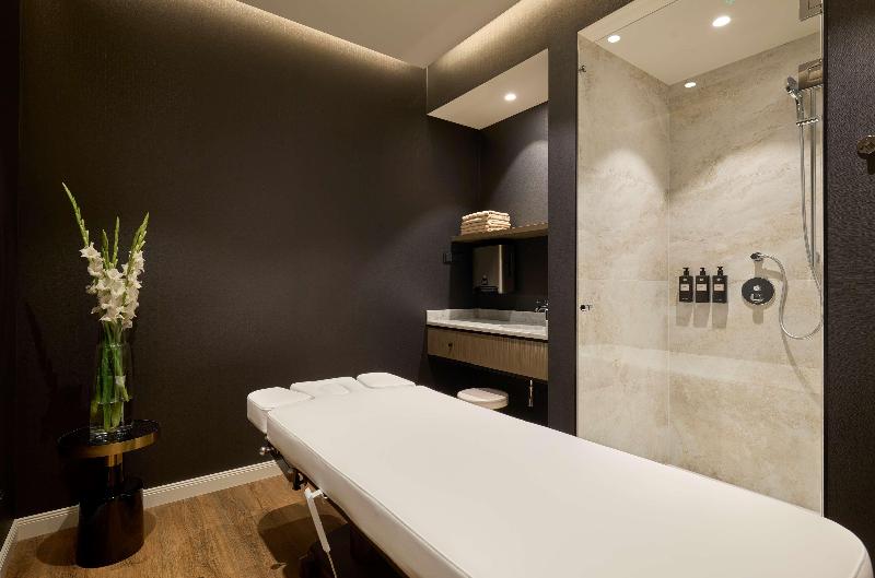 Otel Saski Krakow, Curio Collection By Hilton