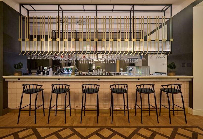 Otel Saski Krakow, Curio Collection By Hilton