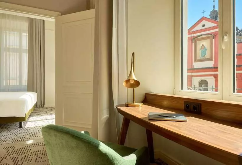 ホテル Saski Krakow, Curio Collection By Hilton