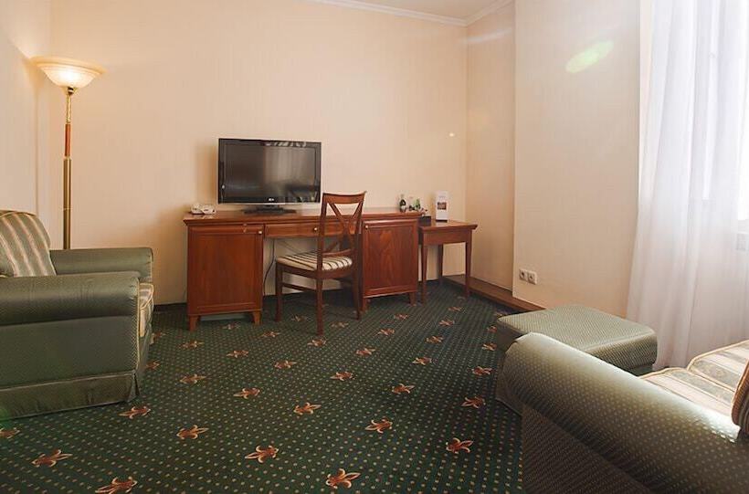 בית מלון כפרי Shalyapin Palace