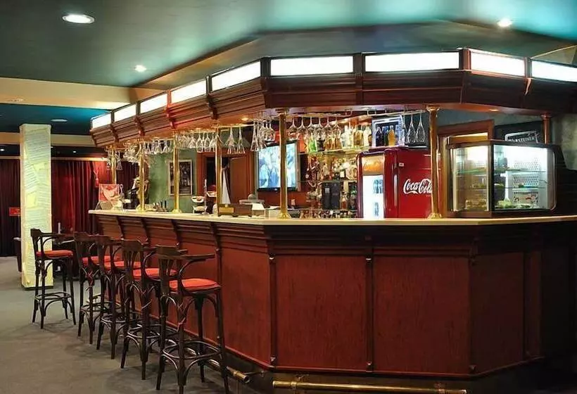 Отель Shalyapin Palace