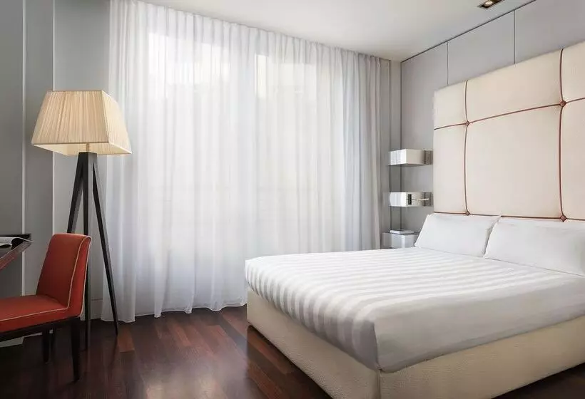 酒店 Sina The Gray