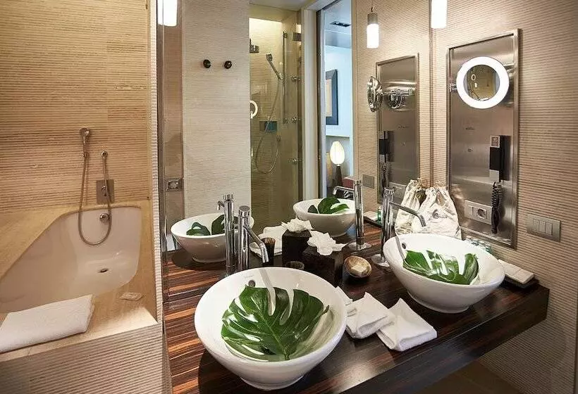 酒店 Sina The Gray