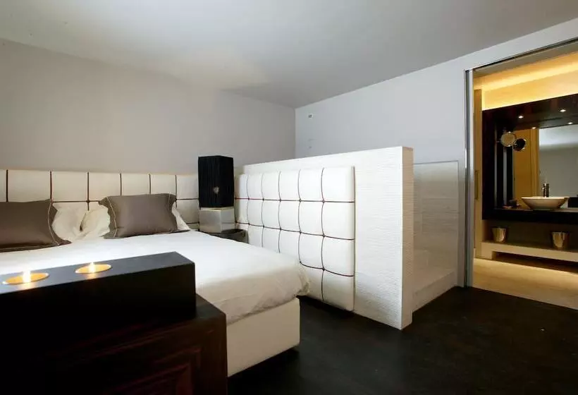 酒店 Sina The Gray