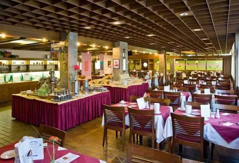 Отель Sonnenresort Ossiacher See