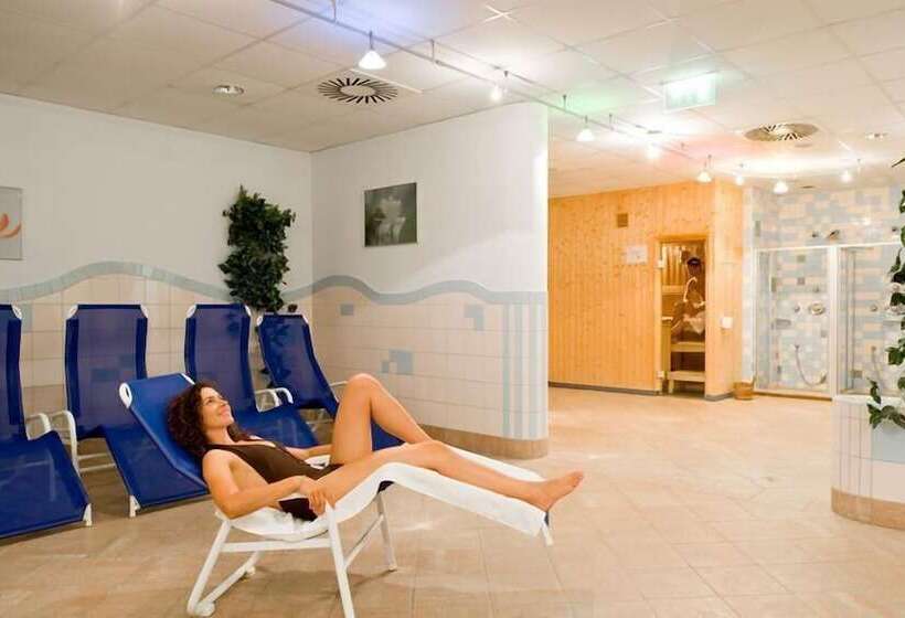 فندق Sonnenresort Ossiacher See