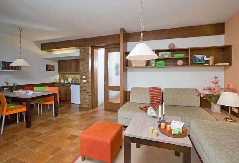 فندق Sonnenresort Ossiacher See