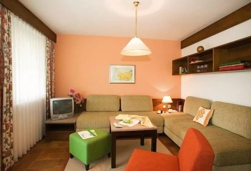 Отель Sonnenresort Ossiacher See