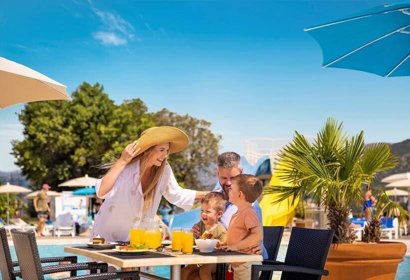 Отель Sunny Dubrovnik By Valamar