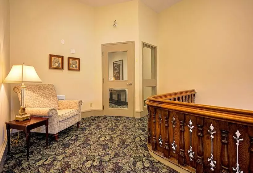 The Windsor Hotel By Hoco Hotels Collection