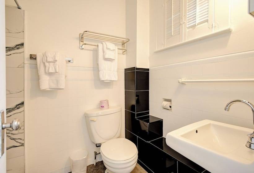 The Windsor Hotel By Hoco Hotels Collection