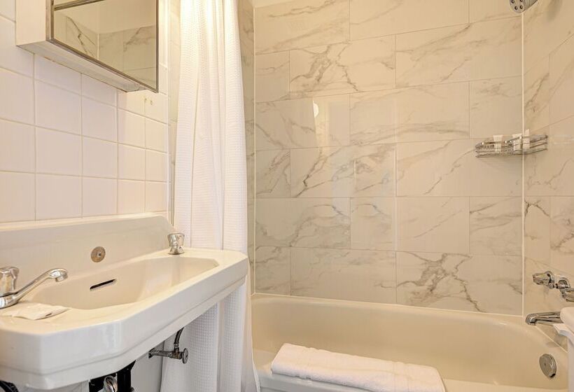 The Windsor Hotel By Hoco Hotels Collection