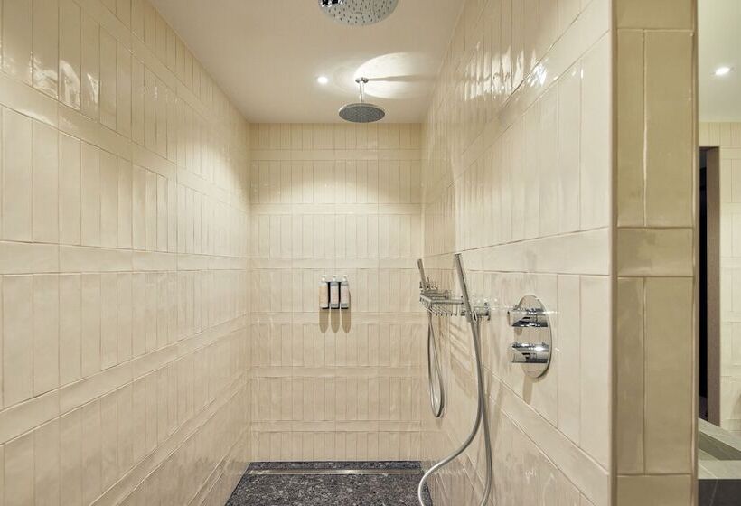 فندق Van Der Valk Cuijk   Nijmegen