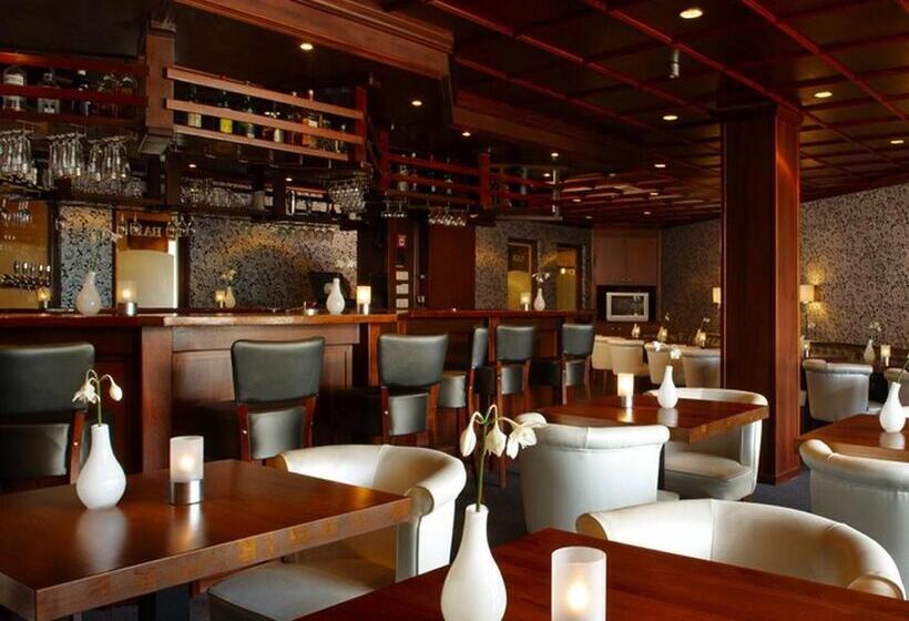 酒店 Van Der Valk Volendam