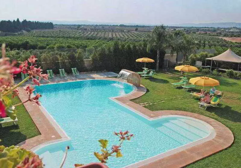 Il Podere Hotel Restaurant