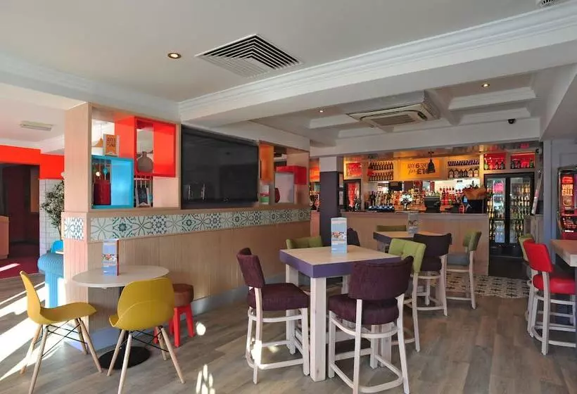 Weathervane Hotel By Greene King Inns