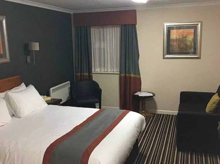 Weathervane Hotel By Greene King Inns