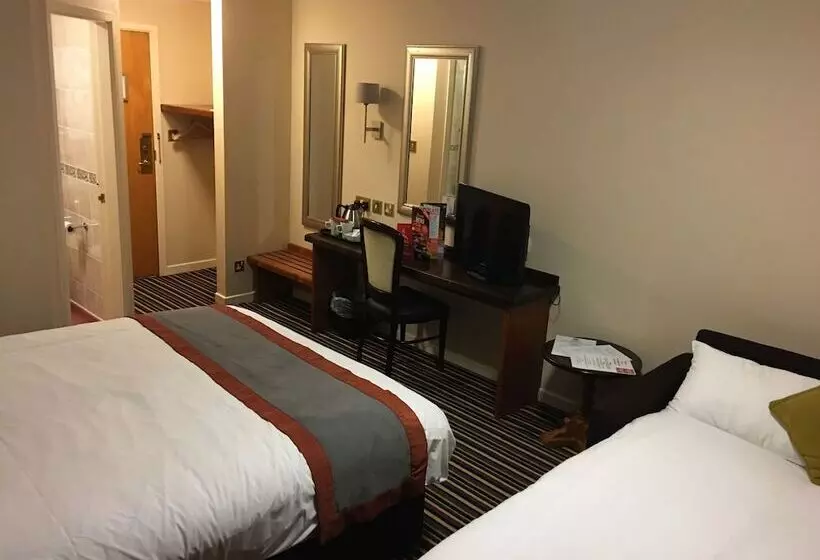 Weathervane Hotel By Greene King Inns