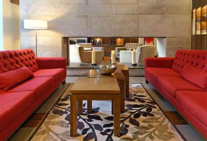 71 By Preferred Hotels & Resorts