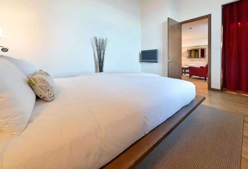 71 By Preferred Hotels & Resorts