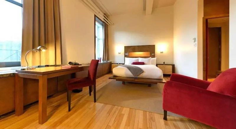 71 By Preferred Hotels & Resorts