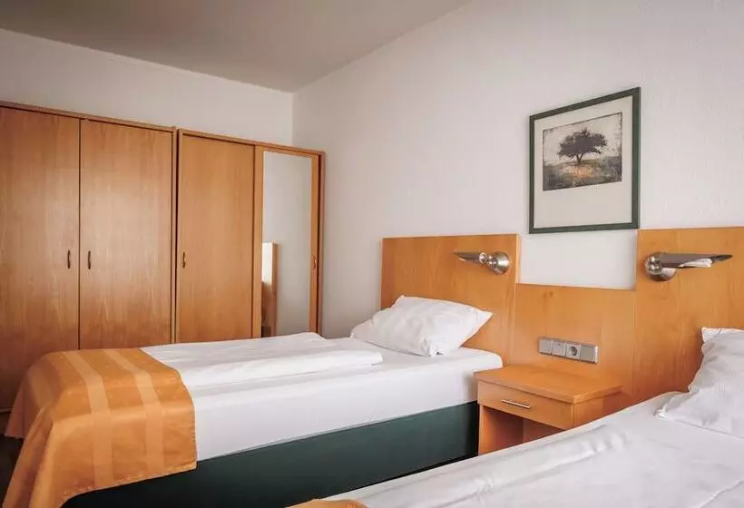 ホテル Ariva Boardinghouse Platanenhof