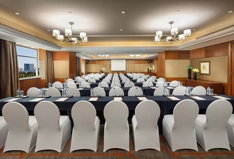 هتل Crowne Plaza Shanghai Fudan, An Ihg