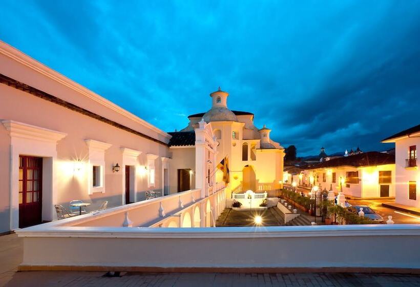 Hotel Dann Monasterio