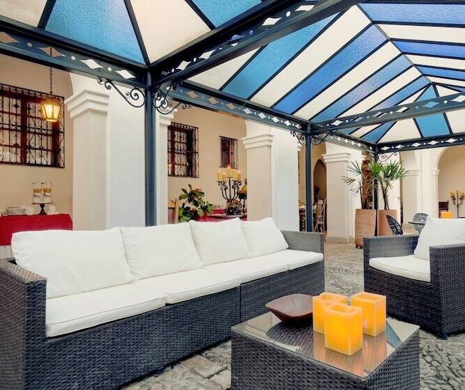 Hotel Dann Monasterio