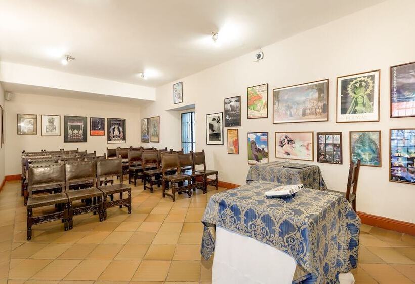 Hotel Dann Monasterio