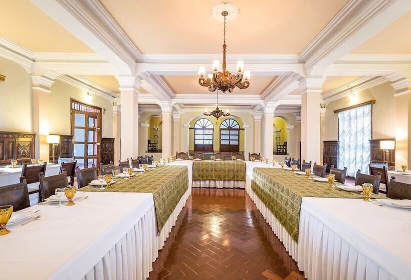 Hotel Dann Monasterio