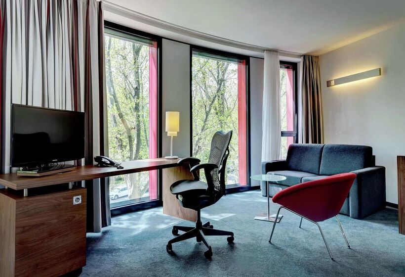Hotelli Hilton Garden Inn Stuttgart Neckarpark