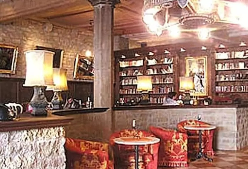 Historik Hotel Gotisches Haus Garni