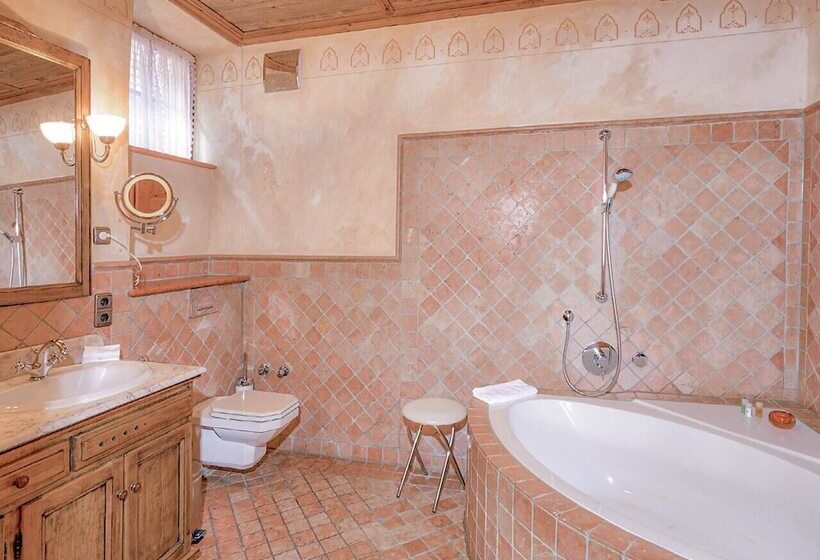 Historik Hotel Gotisches Haus Garni