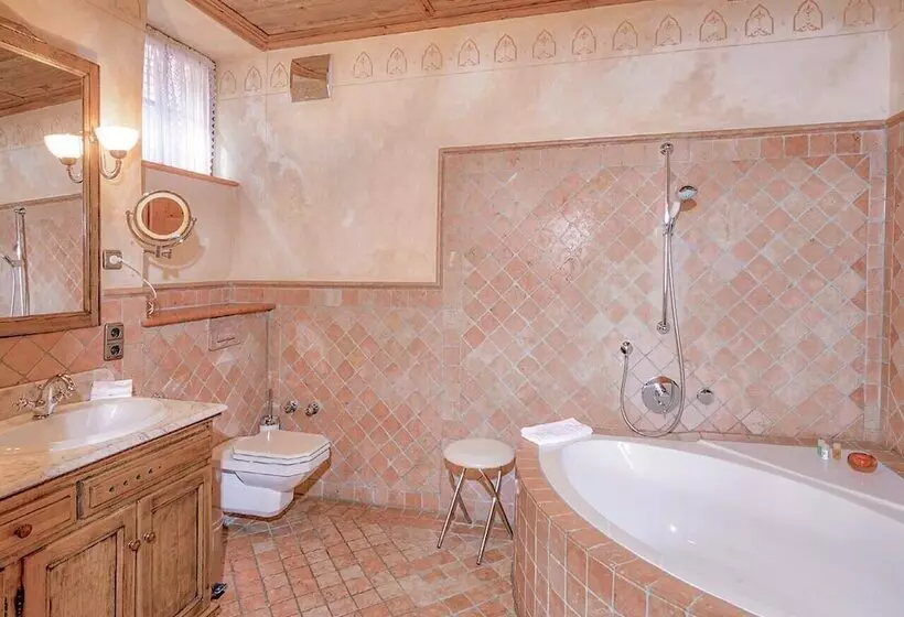 Historik Hotel Gotisches Haus Garni