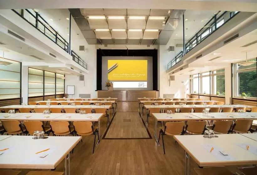 Mainhaus Stadthotel Frankfurt