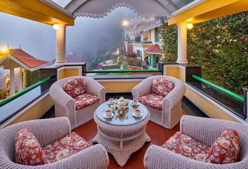 ホテル Mayfair Darjeeling