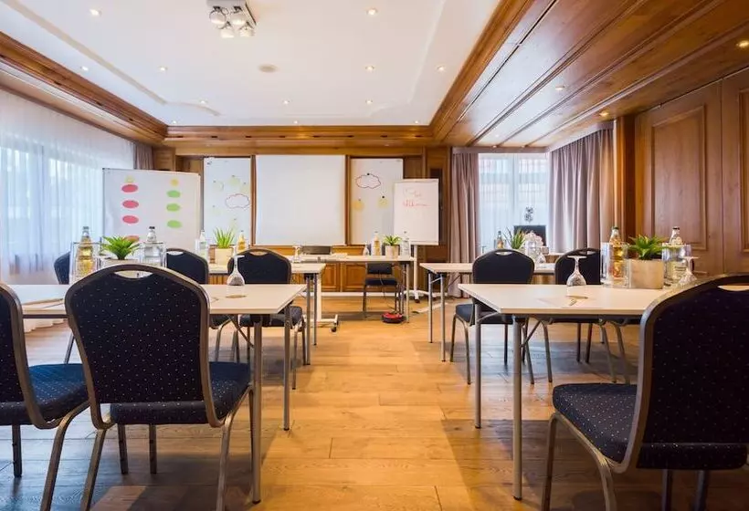 Neo Hotel Linde Esslingen