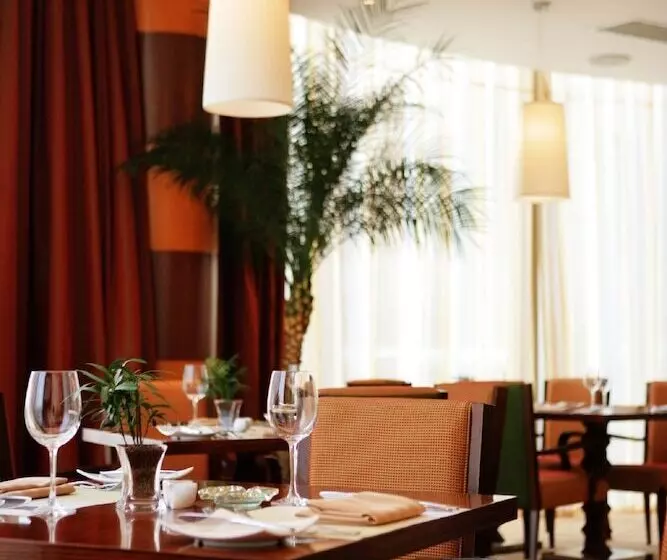 Отель Park Plaza Beijing Wangfujing