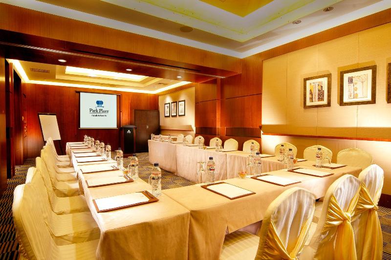 Otel Park Plaza Beijing Wangfujing