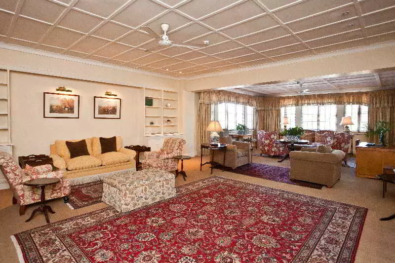 Queens Hotel By Bon Hotels