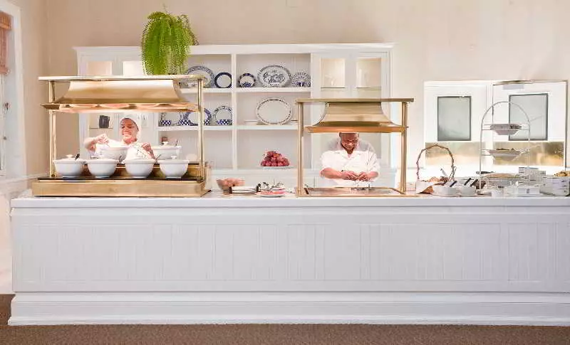 Queens Hotel By Bon Hotels