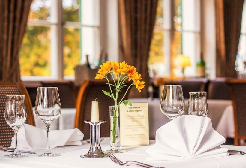 Hotel Schloss Burgellern