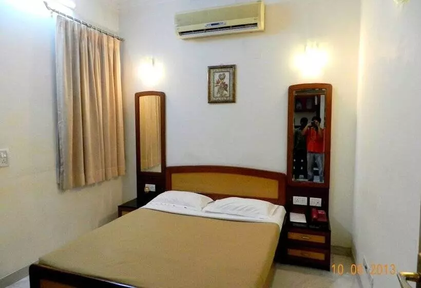 בית מלון כפרי Tara Palace Chandni Chowk