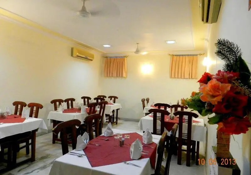ホテル Tara Palace Chandni Chowk