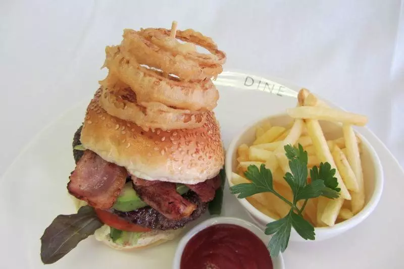 בית מלון כפרי The Andros Boutique