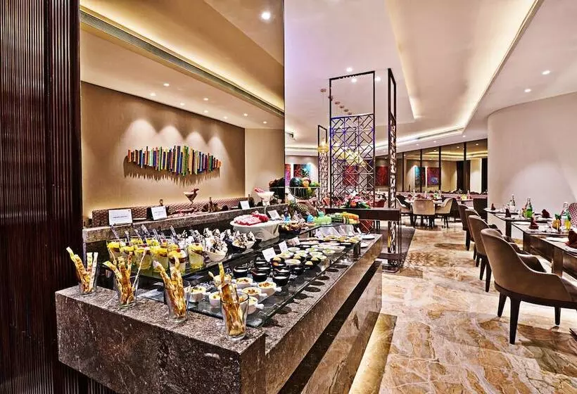 The Pride Hotel, Nagpur